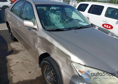 2003 Toyota Camry Le/Xle/Se from USA, damaged, VIN 4T1BE32K13U240192